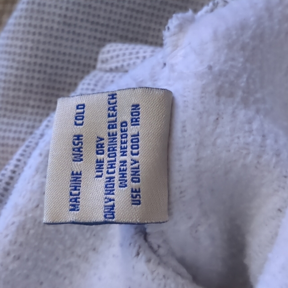 Vintage Kansas City Chief's Classic NFL Team Collection Hoodie by Starter - Picture 13 of 13